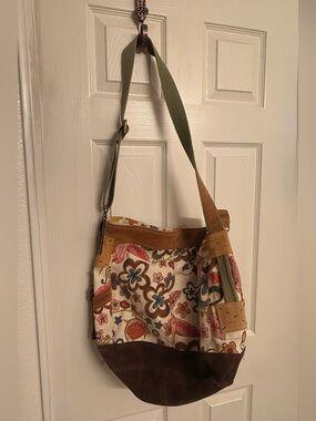Lucky Brand Vintage Canvas Floral Shoulder Bag in Multicolor